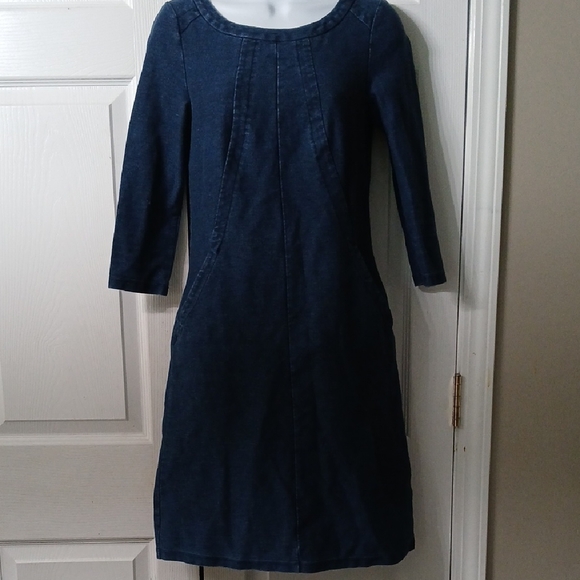 Boden Dresses & Skirts - Boden Denim Dress Blue 3/4 Sleeve Round Neck Pockets Sz 6 NWOT